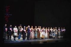 导演王晓鹰：我的戏需要魂灵、诗化意象和尝试